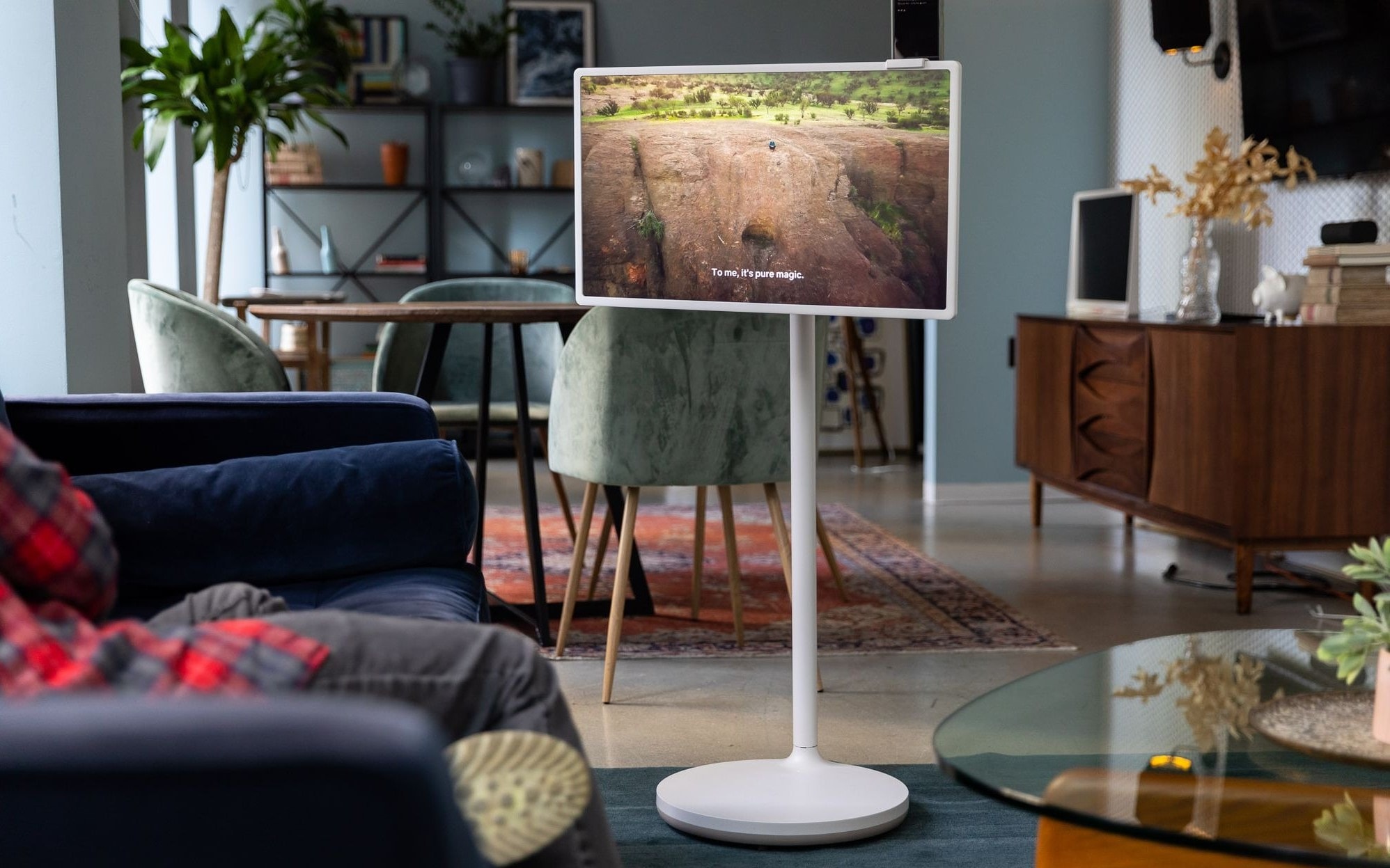 LG StanbyME in Living Room.jpg